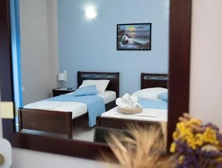 Prigkipessa Aparthotel *