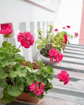 Prigkipessa Апарт-отель