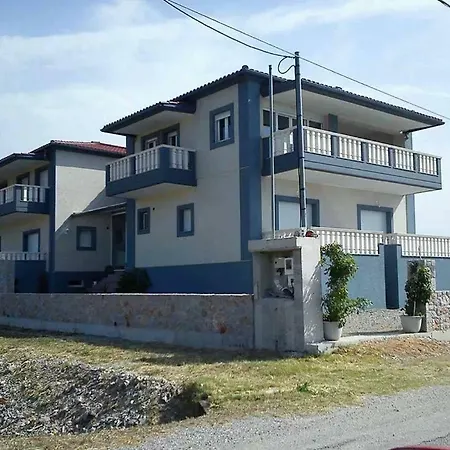 Prigkipessa Aparthotel Pefki (Evia)