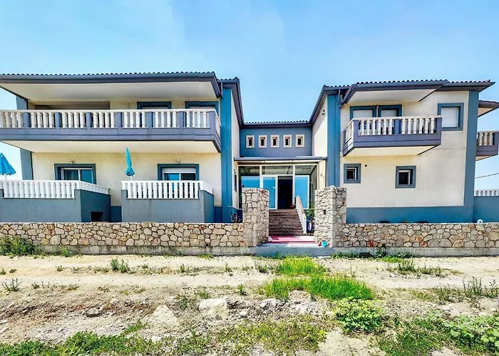 Prigkipessa Apart Otel Pefki (Evia)