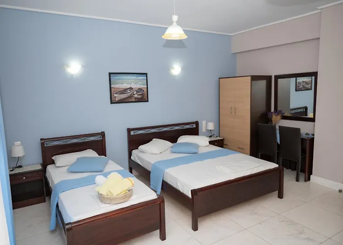 Prigkipessa Pefki (Evia)