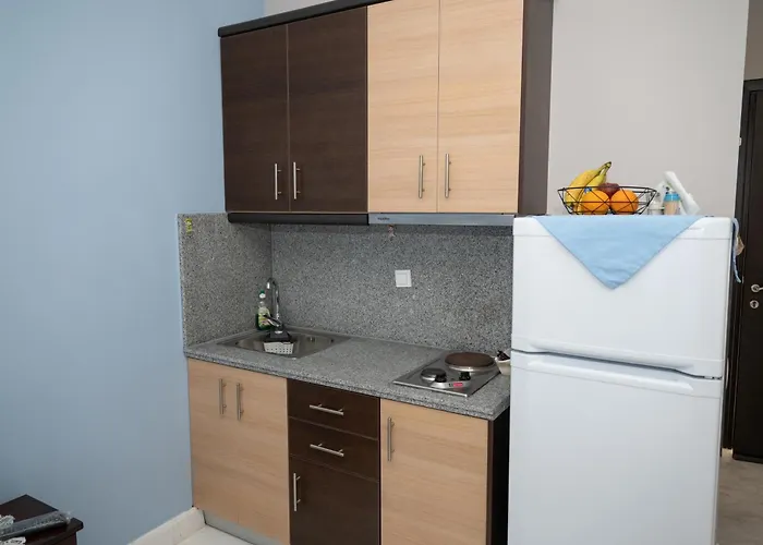 Prigkipessa 3* Pefki (Evia)